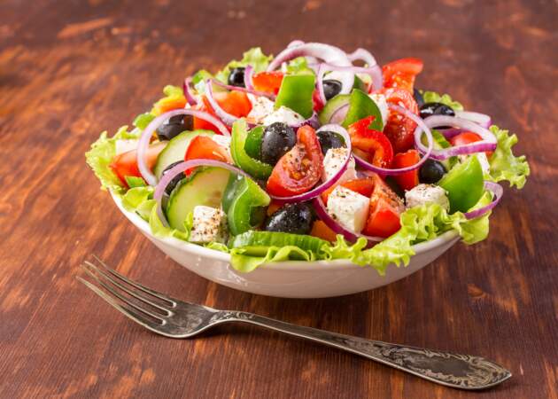 Salade grecque : la recette authentique de Julie Andrieu